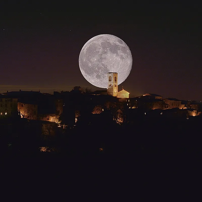 Colle Alta di notte · il borgo del Duomo